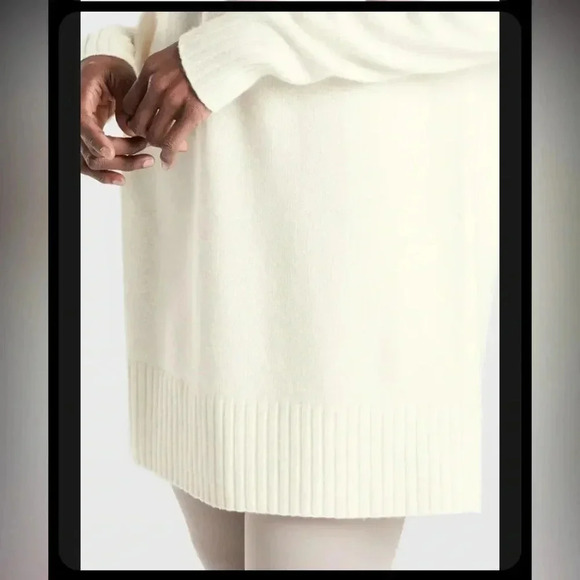 Athleta wool cashmere blend  v neck sweater tunic - Picture 6 of 7